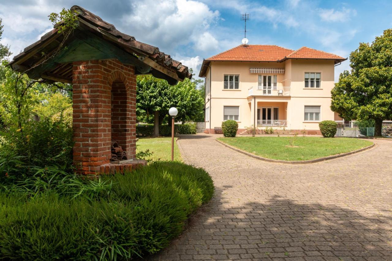 Maison Cecile Appartamento In Villa. Host Marianna Agliè Exterior foto